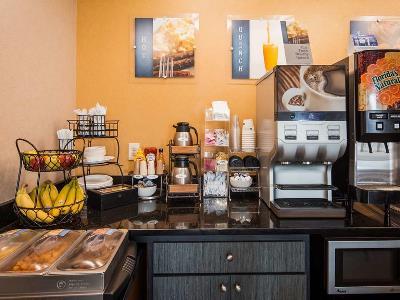 Western Executive Hotel 3*